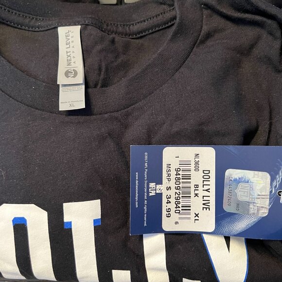 Dolly Parton Dallas Cowboys Thanksgiving Tshirt Halftime Show NWT S XL - Picture 2 of 2